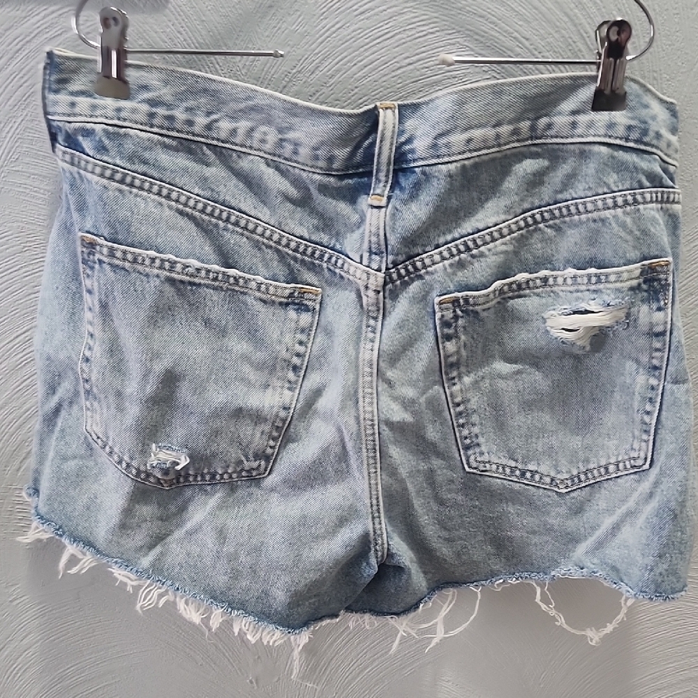 GAP Light Blue Distressed Jean Shorts - Picture 4 of 4